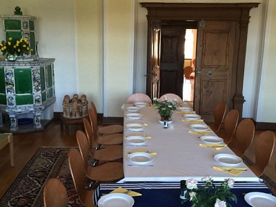 Chandelier hall room1